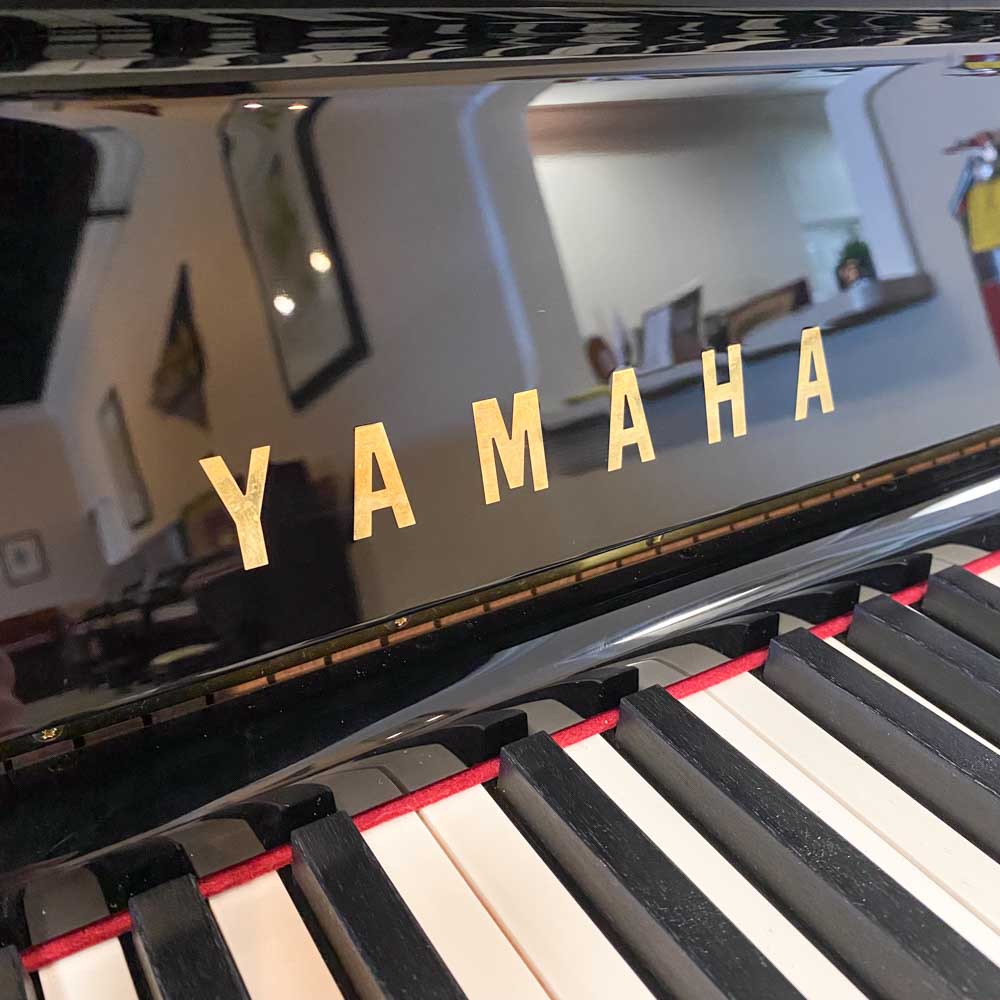 2023 Yamaha YUS5 Traditional Upright #6574146 - Greene Music