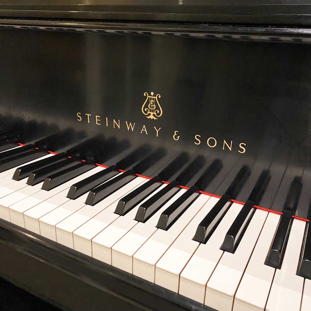 1990 Steinway & Sons L Traditional Grand #519163