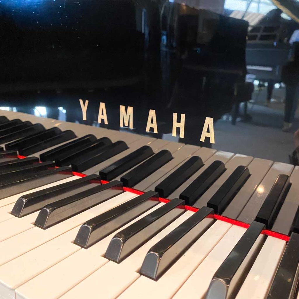 2002 Yamaha GA1 Traditional Grand #J2006492