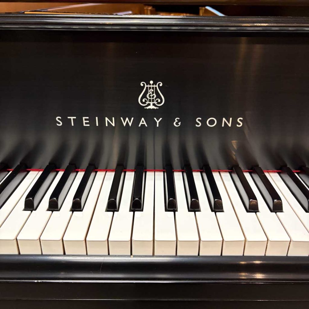 1915 Steinway & Sons M Traditional Grand #170462