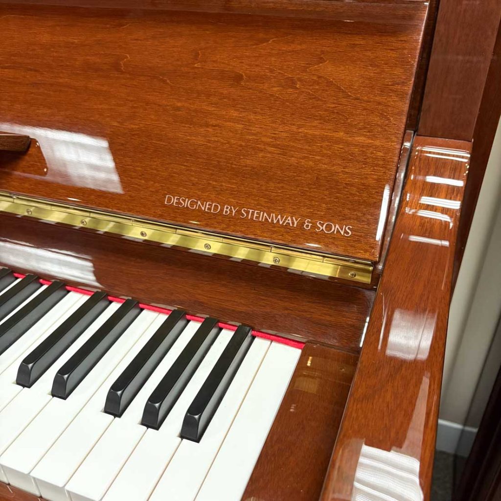 2013 Essex EUP-123 Traditional Upright #E135813C