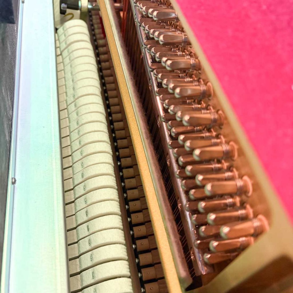 2015 Yamaha P22 Traditional Upright #J32307079