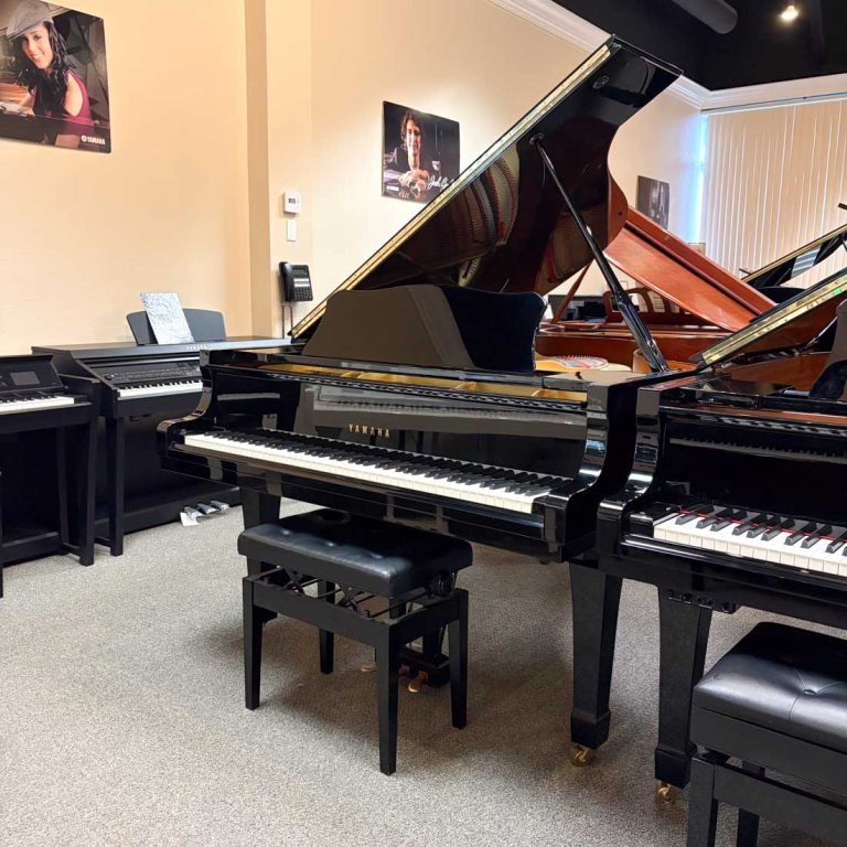 1987 Yamaha C3 Traditional Grand #4340662