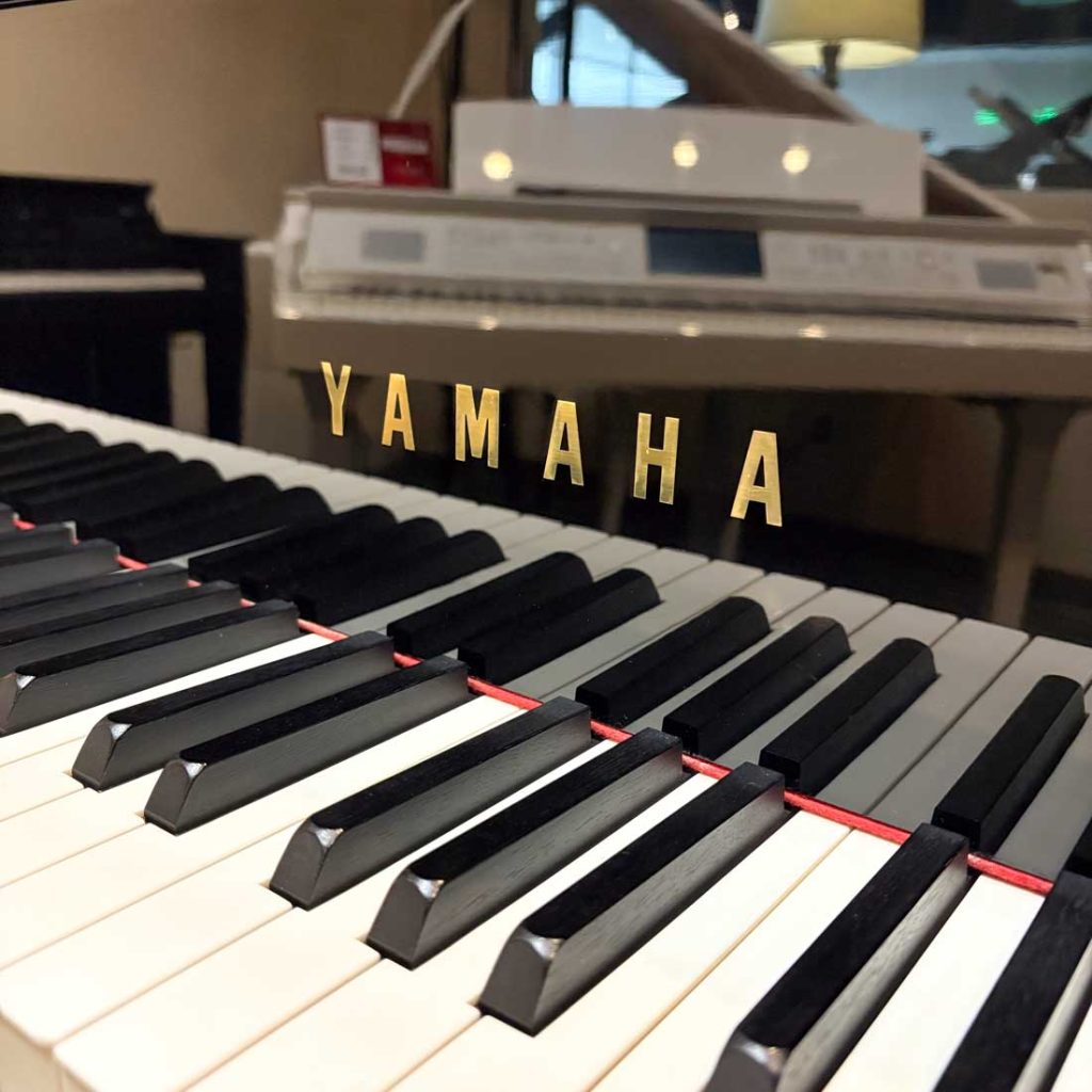 1987 Yamaha C3 Traditional Grand #4340662