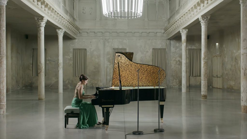Bösendorfer Secession 214VC Grand