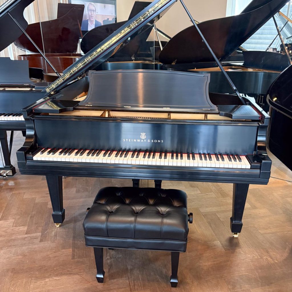 1923 Steinway & Sons L Traditional Grand #224390