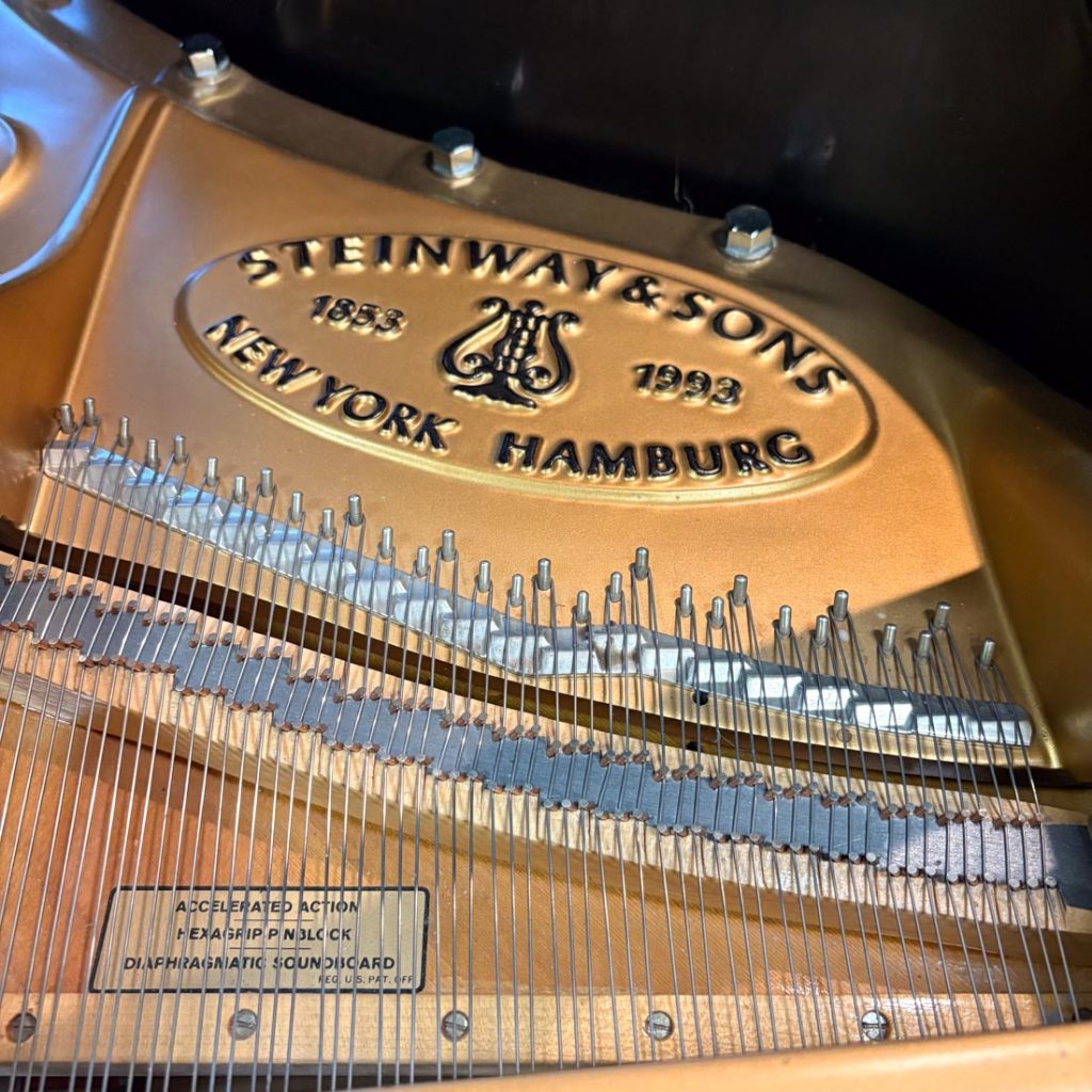 1992 Steinway & Sons B Traditional Grand #526187