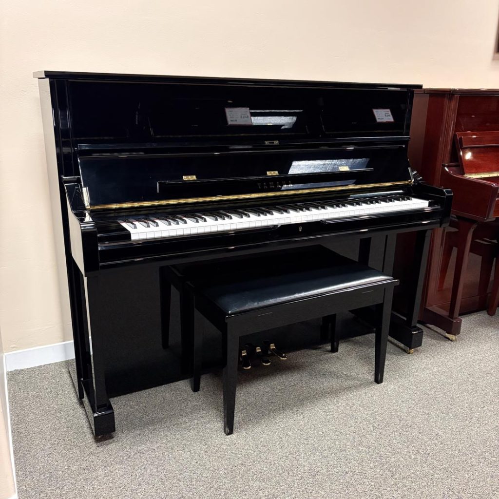 2015 Yamaha U1 Traditional Upright #6420664