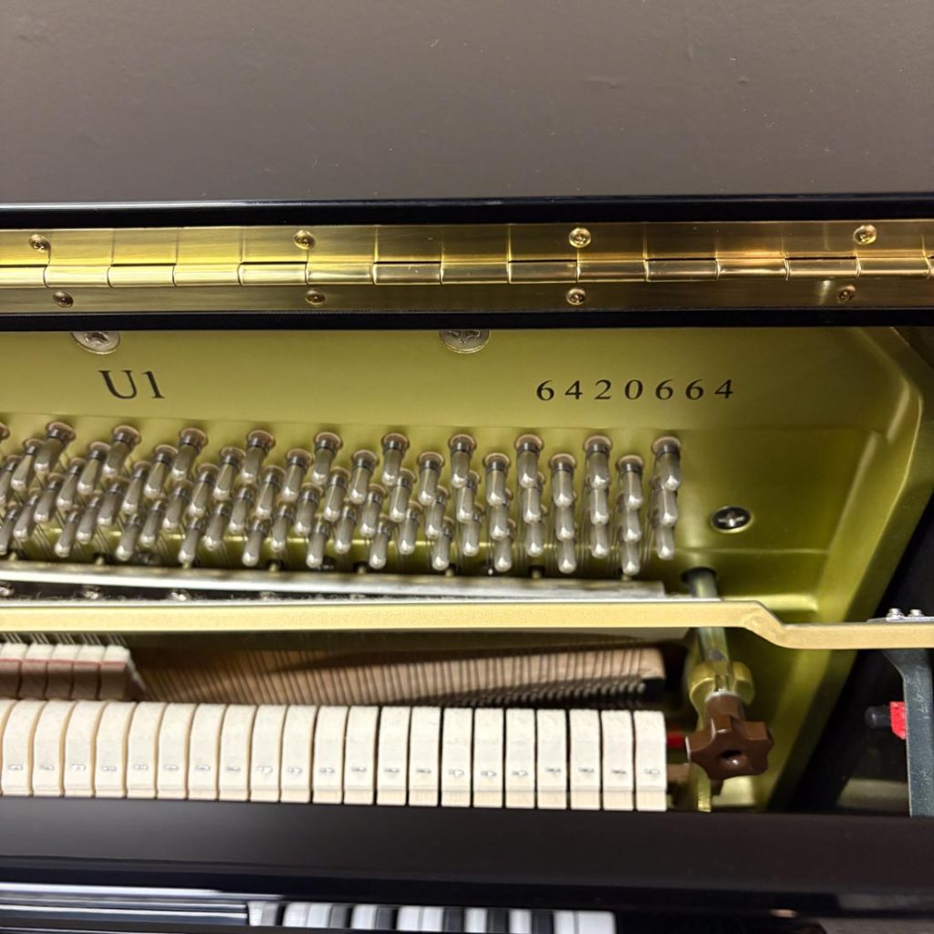 2015 Yamaha U1 Traditional Upright #6420664