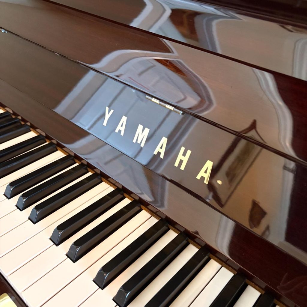 2002 Yamaha U1 Traditional Upright #6012307