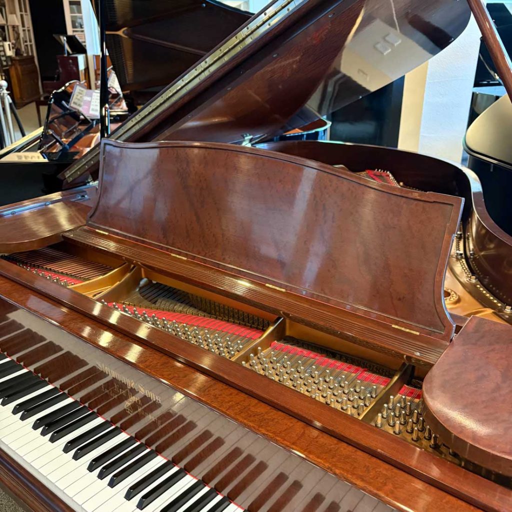 1998 Steinway & Sons L “Tiffany” Traditional Grand #545852