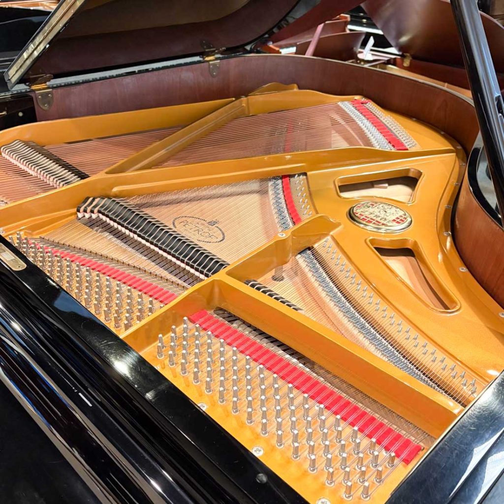 2002 Petrof IV Traditional Grand #588172
