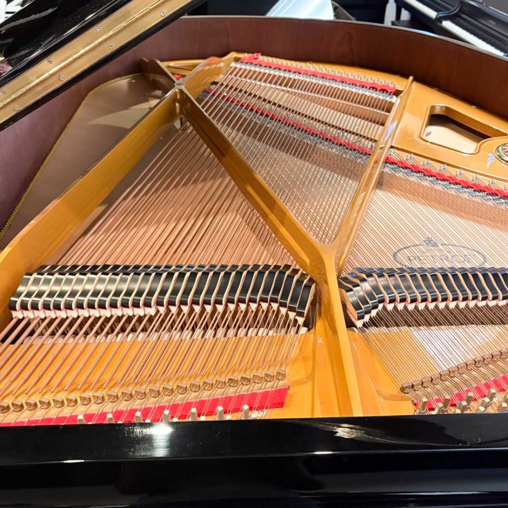 2002 Petrof IV Traditional Grand #588172