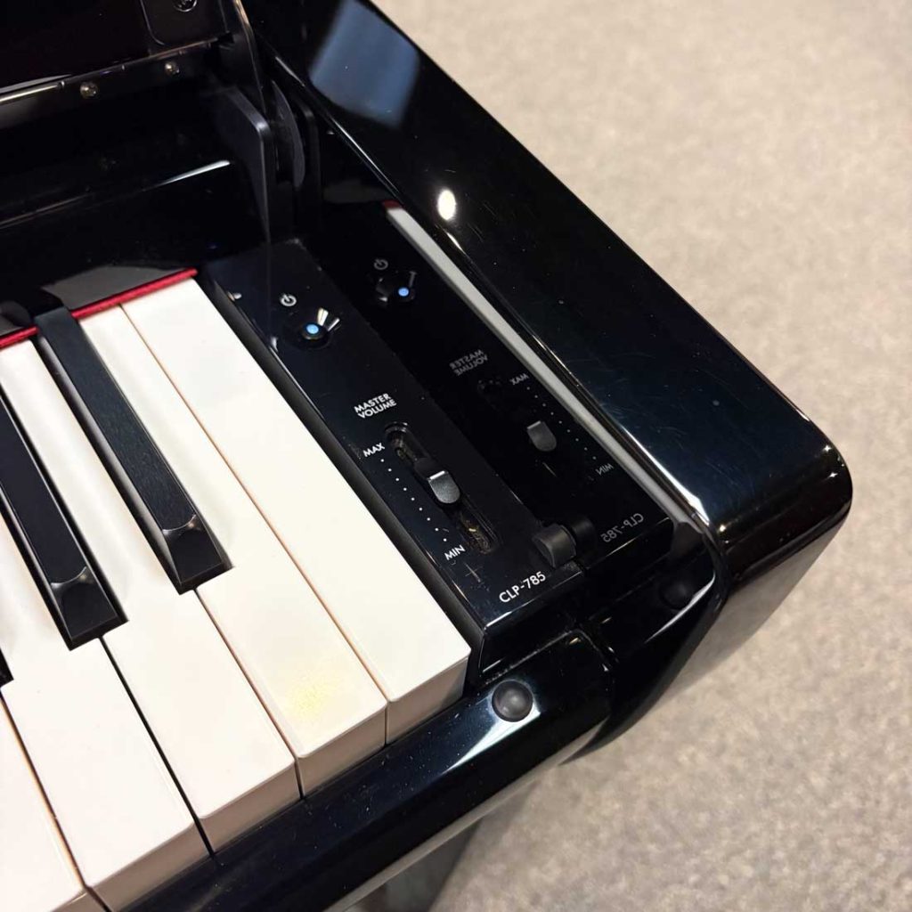 2022 Yamaha CLP-785 Clavinova Digital #UCCM01003